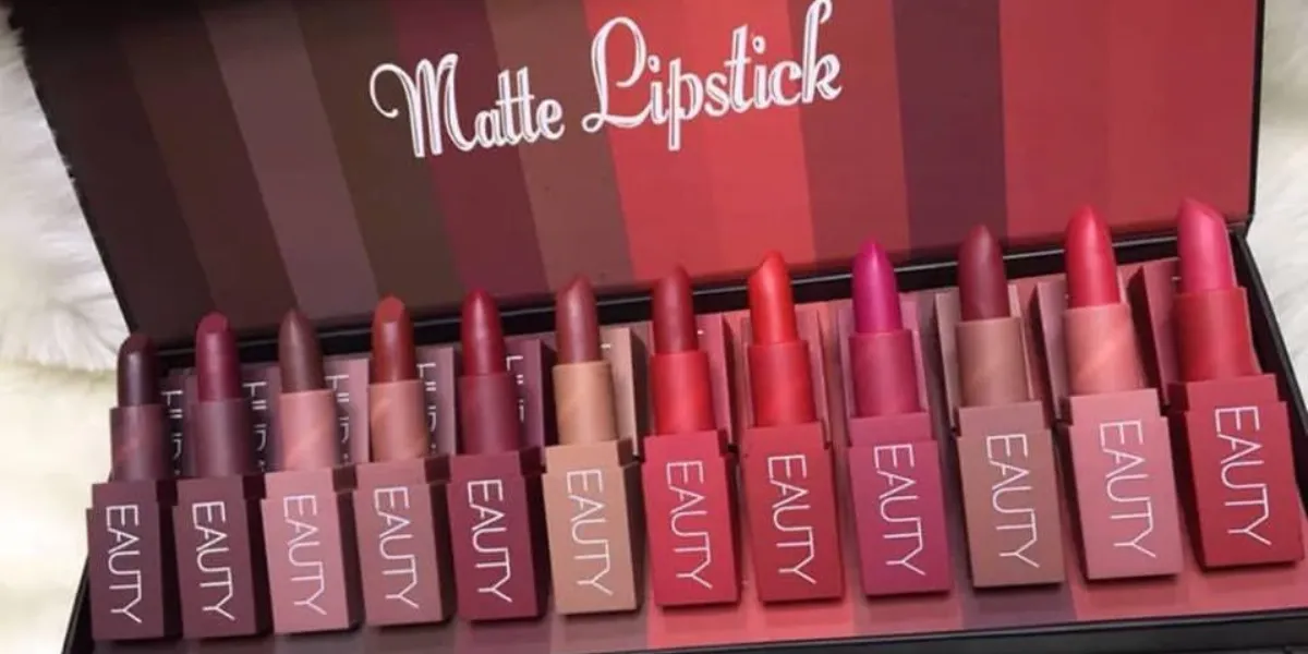 Huda Beauty Lipstick Box